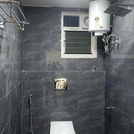 Super Townhouse Bank More Dhanbad Formerly Rise And Dine Экстерьер фото
